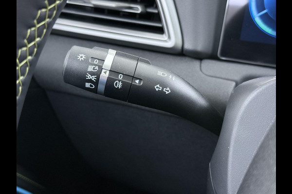 BYD ATTO 2 Boost 45 kWh DIRECT LEVERBAAR | Volledige BYD Fabrieksgarantie t/m 11-2030 of 150.000 km | Stoel & Stuurverwarming | Adaptieve Cruise | 360° Camera | Panoramadak | Dodehoekassistent | Origineel NL Auto