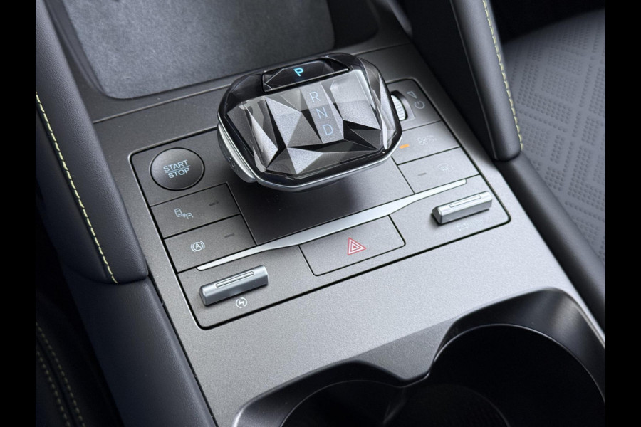 BYD ATTO 2 Boost 45 kWh DIRECT LEVERBAAR | Volledige BYD Fabrieksgarantie t/m 11-2030 of 150.000 km | Stoel & Stuurverwarming | Adaptieve Cruise | 360° Camera | Panoramadak | Dodehoekassistent | Origineel NL Auto