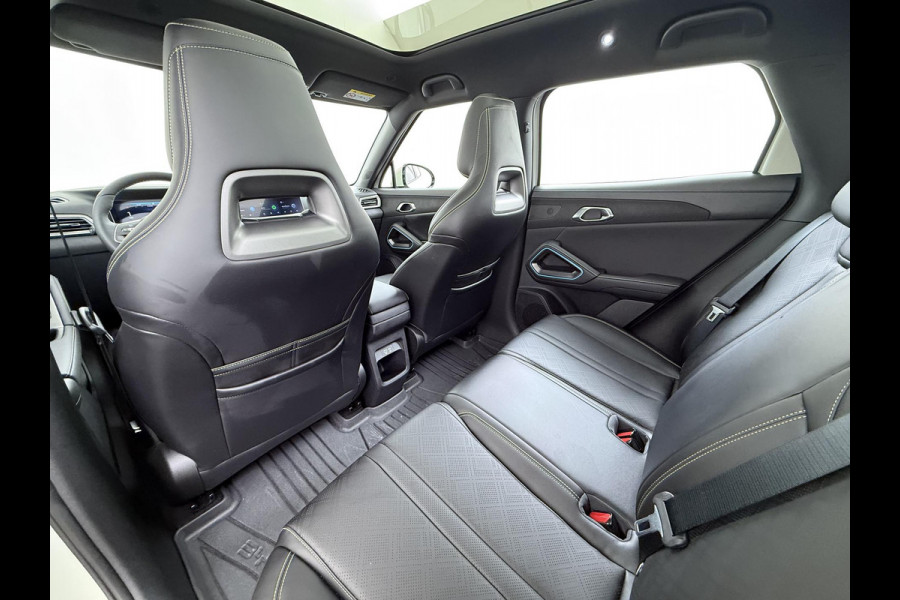 BYD ATTO 2 Boost 45 kWh DIRECT LEVERBAAR | Volledige BYD Fabrieksgarantie t/m 11-2030 of 150.000 km | Stoel & Stuurverwarming | Adaptieve Cruise | 360° Camera | Panoramadak | Dodehoekassistent | Origineel NL Auto