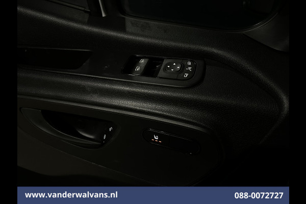 Mercedes-Benz Sprinter 317 CDI 170pk L3H2 Euro6 Airco | 360 graden Camera | Navigatie | Apple Carplay | Cruisecontrol Android Auto, Stoelverwarming, Chauffeursstoel, 270 Graden Achterdeuren, Parkeersensoren, Bijrijdersbank