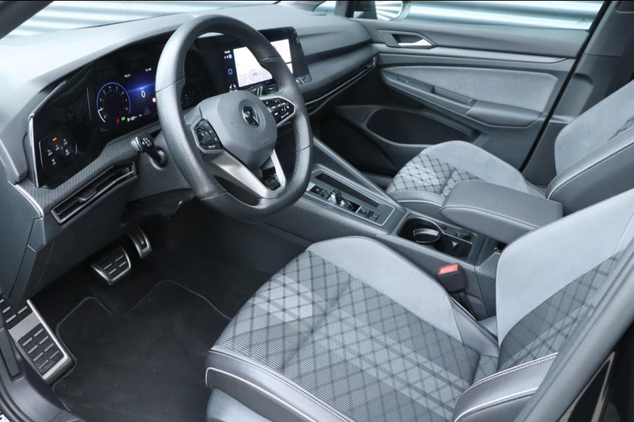 Volkswagen Golf 1.5 eTSI R-Line | 3X R-Line | PANO | IQ.Light | VOL!