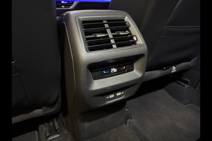 Volkswagen Tiguan 1.5 eTSI 150PK DSG LIFE EDITION TREKHAAK/360CAMERA/NAVI/IQ-LIGHT FABRIEKS GARANTIE****