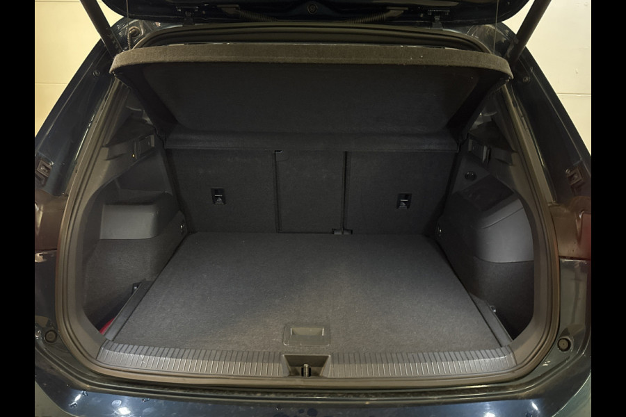 Volkswagen Tiguan 1.5 eTSI 150PK DSG LIFE EDITION TREKHAAK/360CAMERA/NAVI/IQ-LIGHT FABRIEKS GARANTIE****