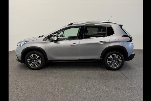 Peugeot 2008 1.2 PureTech Allure Navigatie Parkeersensoren achter Cruise Control Climate Control Half leder Lichtmetalen velgen Getinte ramen