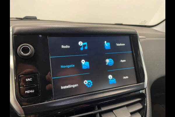 Peugeot 2008 1.2 PureTech Allure Navigatie Parkeersensoren achter Cruise Control Climate Control Half leder Lichtmetalen velgen Getinte ramen