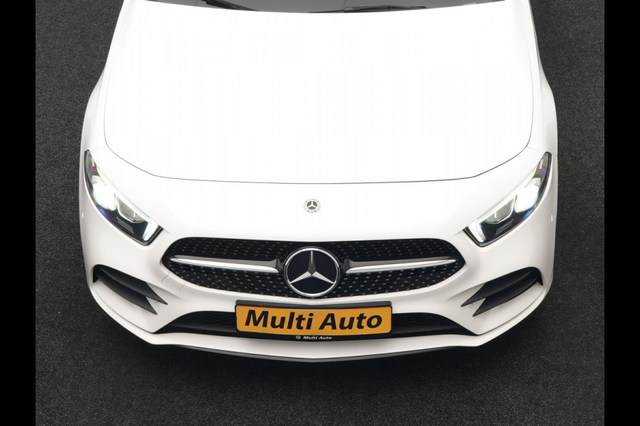 Mercedes-Benz A-Klasse 250 e AMG Line Plug In Hybrid 218pk Dealer O.H. PHEV | Widescreen Navi | Camera | Alcantara Sportstoelen Verwarmd | Keyless | Sfeerverlichting | Cruise Control | Virtual | DAB | 18"L.M |