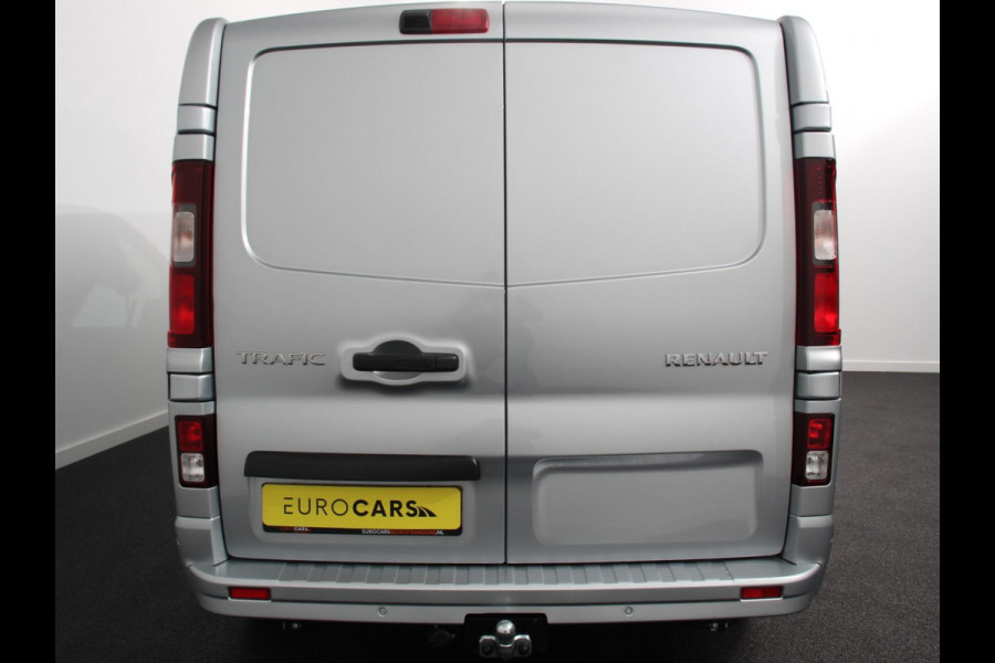 Renault Trafic 2.0 Blue dC1 150 EDC T29 L2H1 Extra Dubbele Cabine Navigatie Airco Lichtmetalen velgen Betimmering Trekhaak Camera Parkeer sensoren Dab
