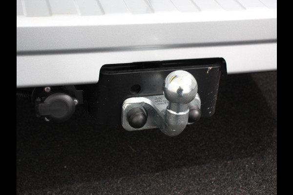 Renault Trafic 2.0 Blue dC1 150 EDC T29 L2H1 Extra Dubbele Cabine Navigatie Airco Lichtmetalen velgen Betimmering Trekhaak Camera Parkeer sensoren Dab