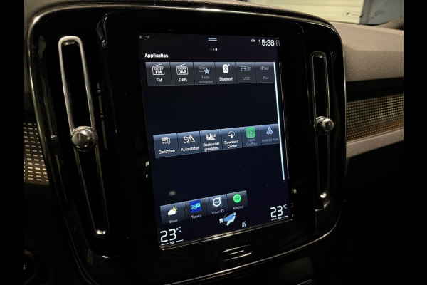 Volvo XC40 T5 Aut. Plug-in Hybrid R-Design ACC Trekhaak Parkeercamera 262pk