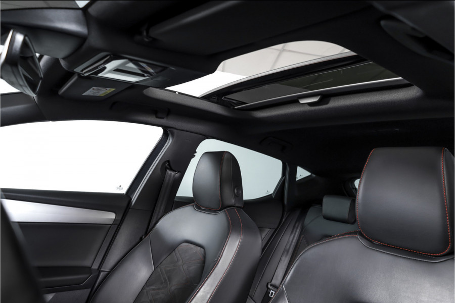 Seat Leon 1.4 TSI eHybrid 204 PK PHEV FR Business Intense - Automaat | S/K-Dak | Dig. Cockpit | Adapt. Cruise | Stoel-+Stuurverw. | PDC | Camera | NAV + App. Connect | ECC | LM 18" |