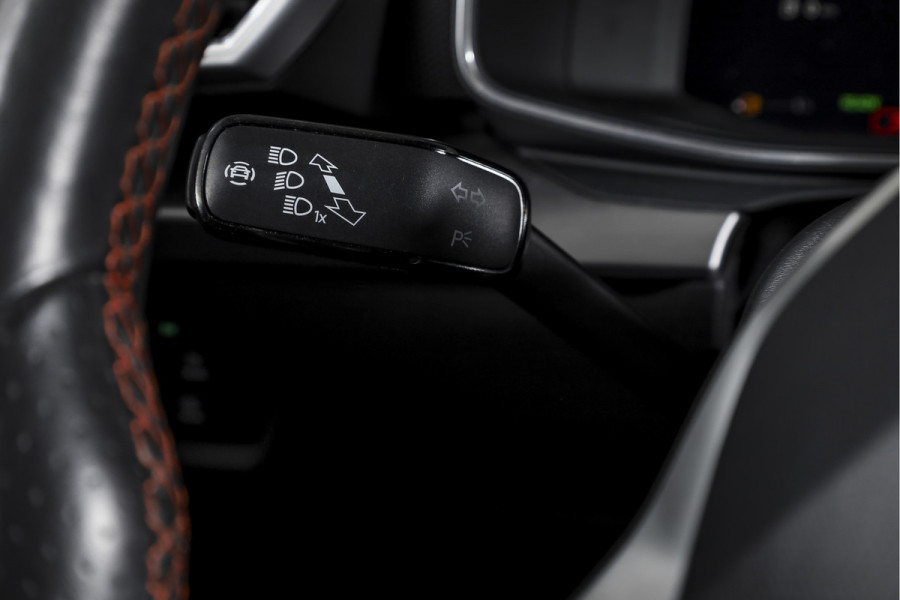 Seat Leon 1.4 TSI eHybrid 204 PK PHEV FR Business Intense - Automaat | S/K-Dak | Dig. Cockpit | Adapt. Cruise | Stoel-+Stuurverw. | PDC | Camera | NAV + App. Connect | ECC | LM 18" |