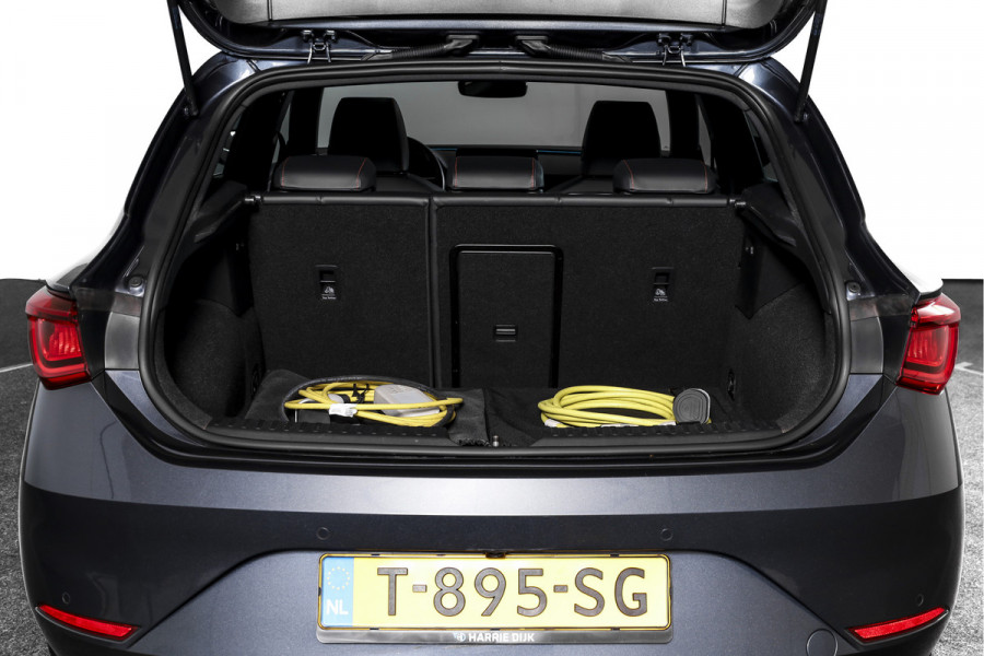 Seat Leon 1.4 TSI eHybrid 204 PK PHEV FR Business Intense - Automaat | S/K-Dak | Dig. Cockpit | Adapt. Cruise | Stoel-+Stuurverw. | PDC | Camera | NAV + App. Connect | ECC | LM 18" |