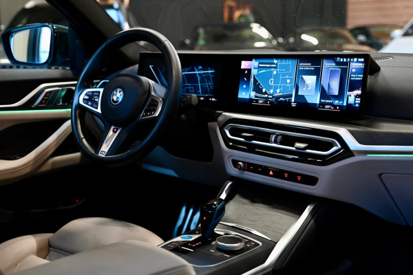 BMW i4 EDrive40 High Executive 84 kWh - M-Sport - Stuurverwarming - Harman Kardon - Adaptive Cruise Control - Schuifdak -