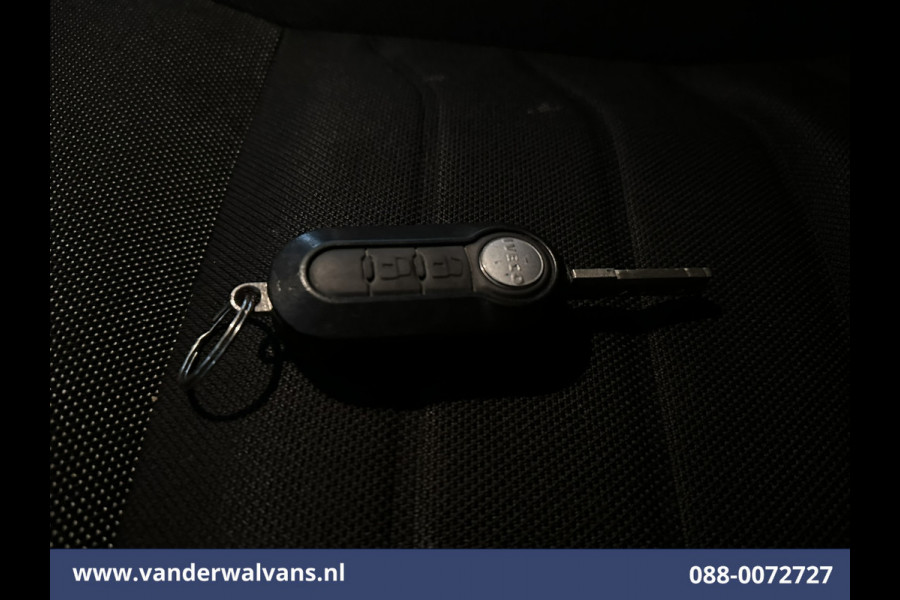 Iveco Daily 35C16H 157pk Dubbel Lucht Bakwagen 4.35m lang Laadklep Euro6 Airco | Bijrijdersbank