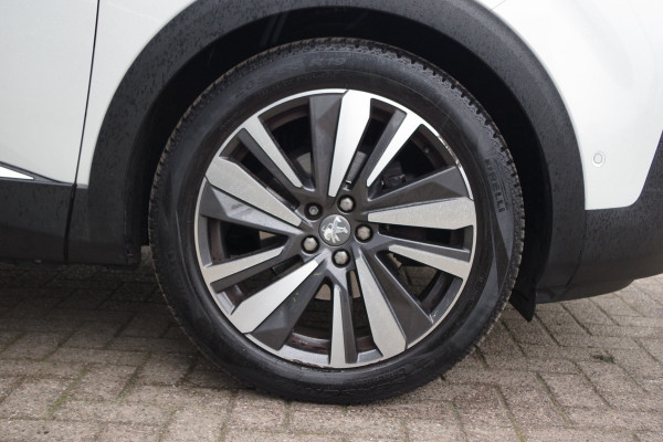 Peugeot 3008 1.2 PureTech 130 PK GT Line, Cruise Control, Navigatie, Carplay