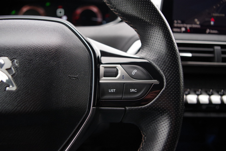 Peugeot 3008 1.2 PureTech 130 PK GT Line, Cruise Control, Navigatie, Carplay