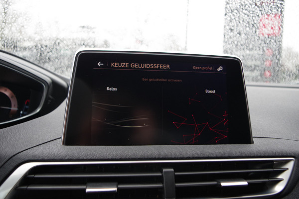 Peugeot 3008 1.2 PureTech 130 PK GT Line, Cruise Control, Navigatie, Carplay
