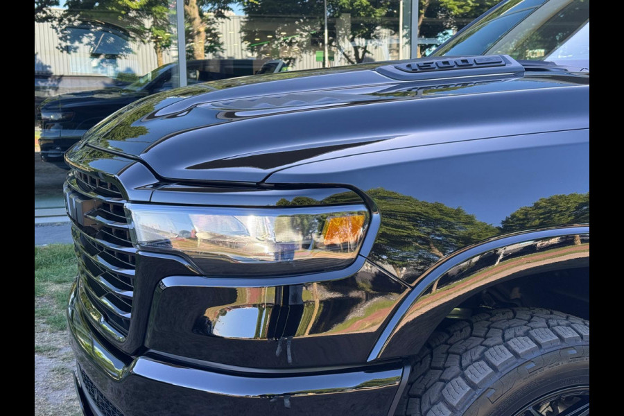 Dodge Ram 1500 2025 Laramie full spec. luchtvering, Pano, pass.scherm