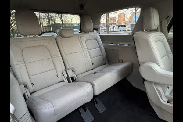 Lincoln Navigator BLACK LABEL FULL SPEC.