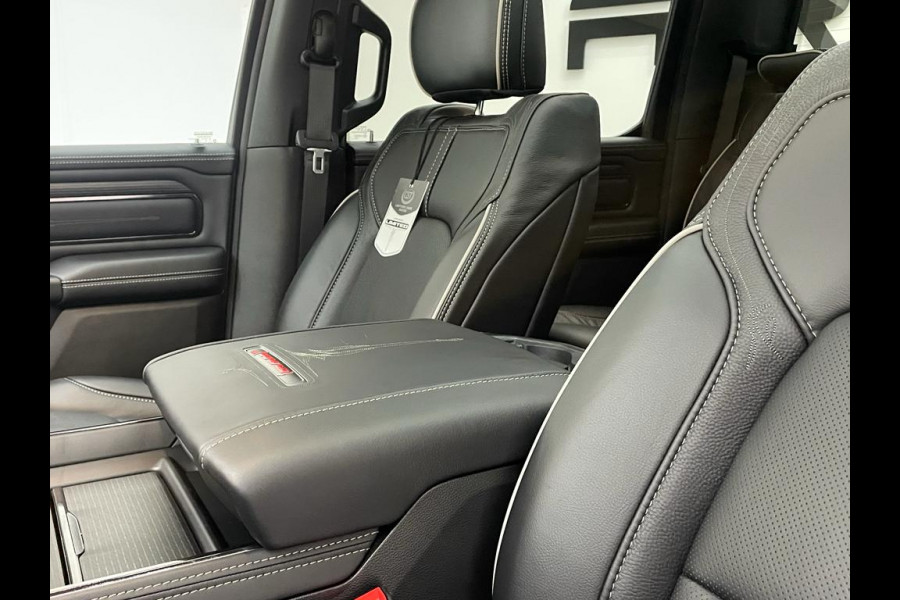 Dodge Ram 1500 5.7 V8 Limited RED Widebody Carway Edition