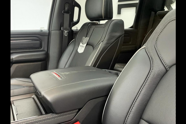 Dodge Ram 1500 5.7 V8 Limited RED Widebody Carway Edition