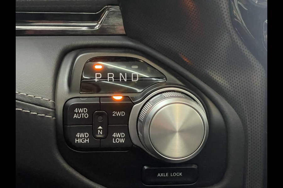 Dodge Ram 1500 5.7 V8 Limited RED Widebody Carway Edition