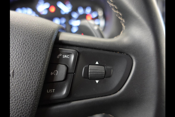 Opel Vivaro 1.5 CDTI L3H1 Dubbele Cabine 145PK Automaat Trekhaak Navigatie Airco Parkeersensoren Camera Cruise control