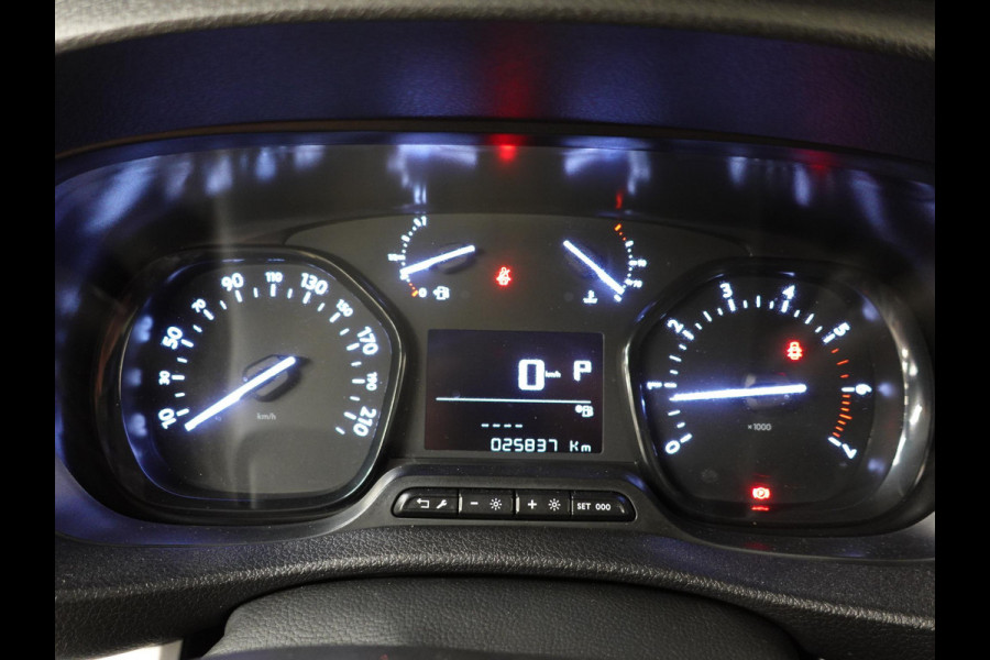 Opel Vivaro 1.5 CDTI L3H1 Dubbele Cabine 145PK Automaat Trekhaak Navigatie Airco Parkeersensoren Camera Cruise control