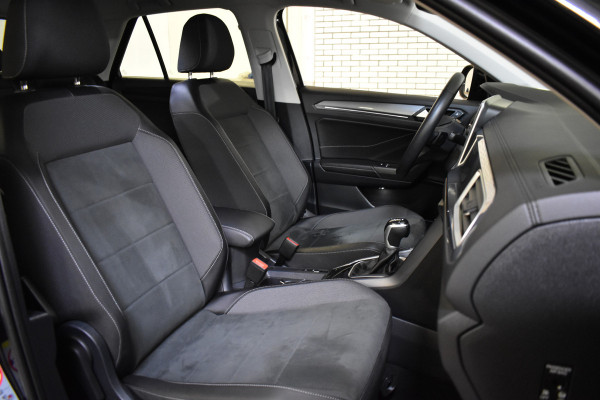 Volkswagen T-Roc 1.5 TSI 150PK DSG STYLE VIRTUAL/CARPLAY/CAMERA