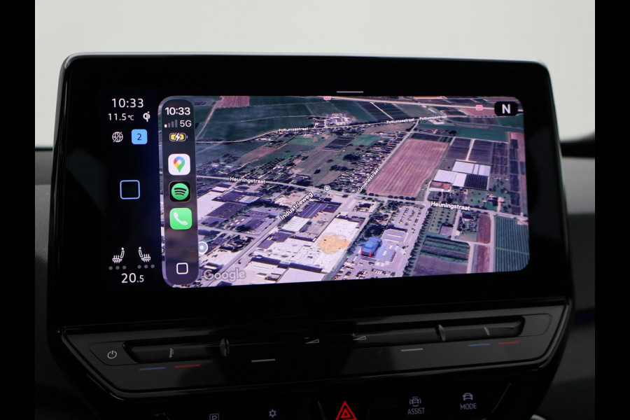 Volkswagen ID.3 PRO 58 KWH + SFEERVERLICHTING | ADAPTIVE CRUISE | STUUR / STOELVERWARMING