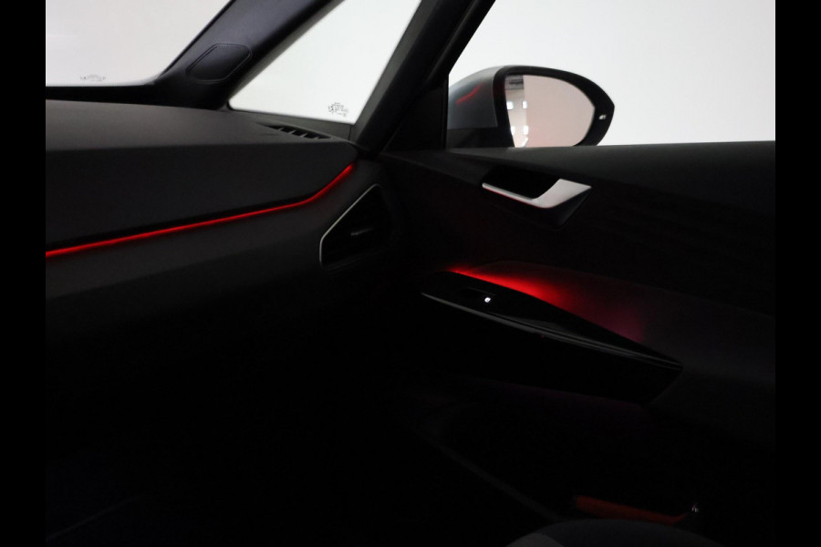 Volkswagen ID.3 PRO 58 KWH + SFEERVERLICHTING | ADAPTIVE CRUISE | STUUR / STOELVERWARMING
