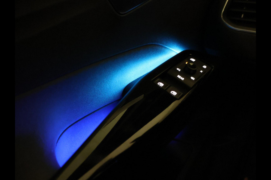 Volkswagen ID.3 PRO 58 KWH + SFEERVERLICHTING | ADAPTIVE CRUISE | STUUR / STOELVERWARMING