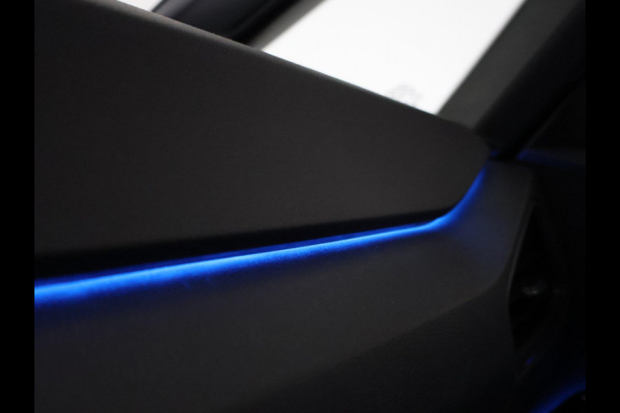 Volkswagen ID.3 PRO 58 KWH + SFEERVERLICHTING | ADAPTIVE CRUISE | STUUR / STOELVERWARMING