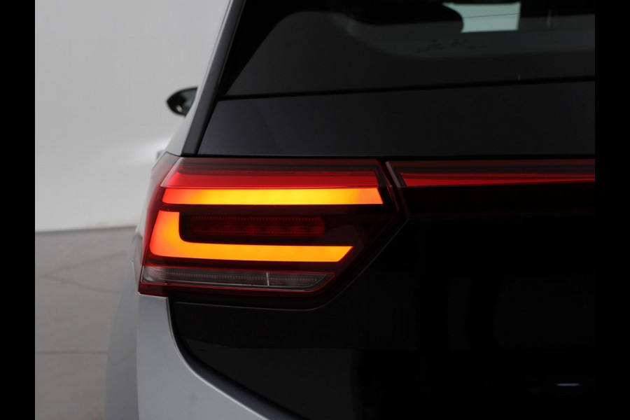 Volkswagen ID.3 PRO 58 KWH + SFEERVERLICHTING | ADAPTIVE CRUISE | STUUR / STOELVERWARMING