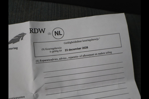 Volkswagen ID.3 PRO 58 KWH + SFEERVERLICHTING | ADAPTIVE CRUISE | STUUR / STOELVERWARMING