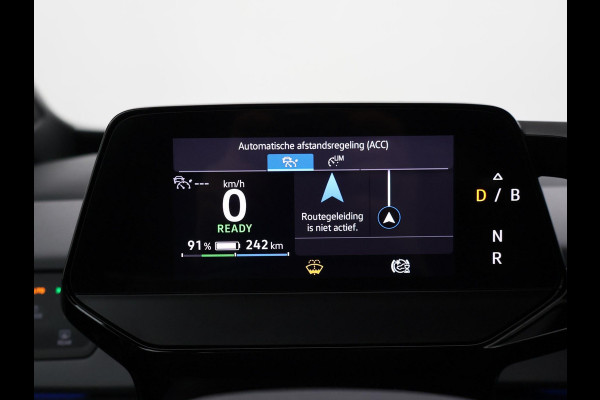 Volkswagen ID.3 PRO 58 KWH + SFEERVERLICHTING | ADAPTIVE CRUISE | STUUR / STOELVERWARMING