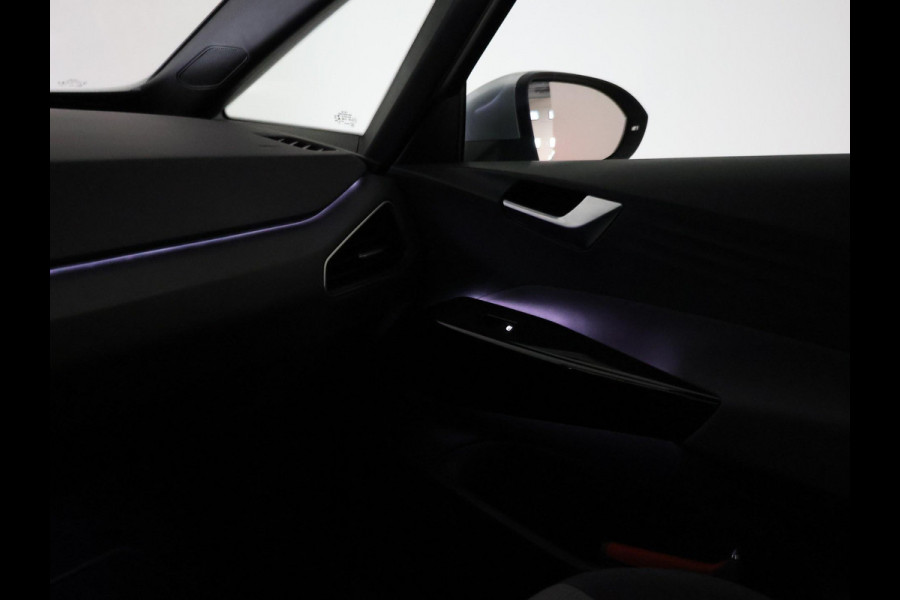 Volkswagen ID.3 PRO 58 KWH + SFEERVERLICHTING | ADAPTIVE CRUISE | STUUR / STOELVERWARMING