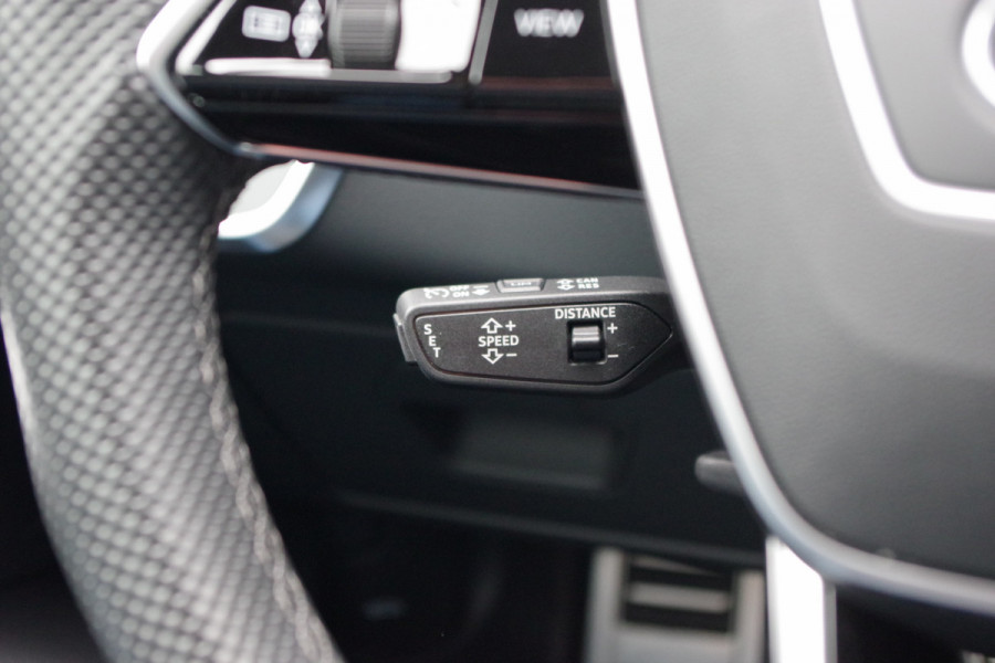 Audi A6 Avant 55 TFSI e 367 PK Quattro Competition S-Line Plug-In Hybride, Tour-Pakket, HD-Matrix, Camera, Stoel-& Stuurverwarming