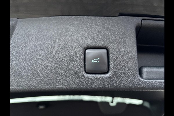 Ford Kuga 2.5 PHEV ST-Line | Adaptive cruise control | Winter Pack | Camera | Elektrische achterklep | Dodehoeksensoren