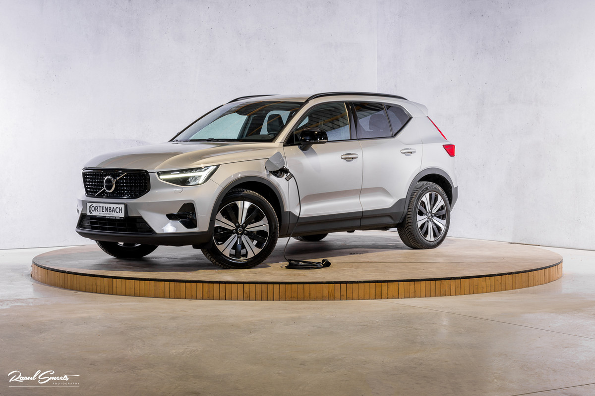 Volvo XC40 1.5 T5 Plug-in hybrid Plus Dark | Adaptieve cruise | Blis | Memory | Harman Kardon | Leder |