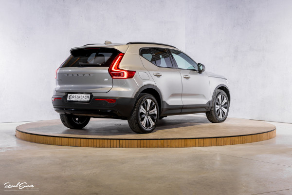 Volvo XC40 1.5 T5 Plug-in hybrid Plus Dark | Adaptieve cruise | Blis | Memory | Harman Kardon | Leder |