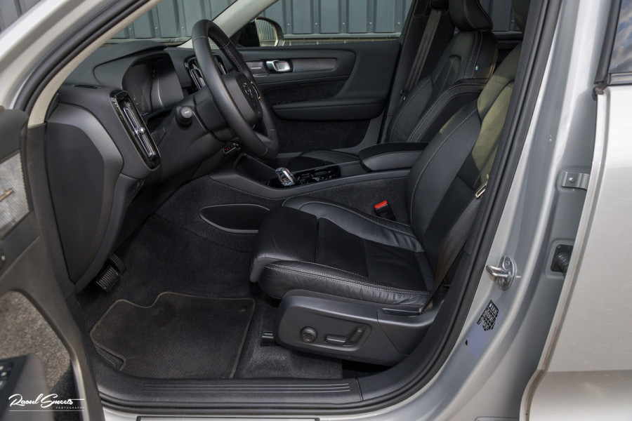 Volvo XC40 1.5 T5 Plug-in hybrid Plus Dark | Adaptieve cruise | Blis | Memory | Harman Kardon | Leder |