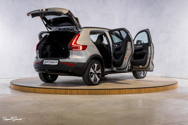 Volvo XC40 1.5 T5 Plug-in hybrid Plus Dark | Adaptieve cruise | Blis | Memory | Harman Kardon | Leder |