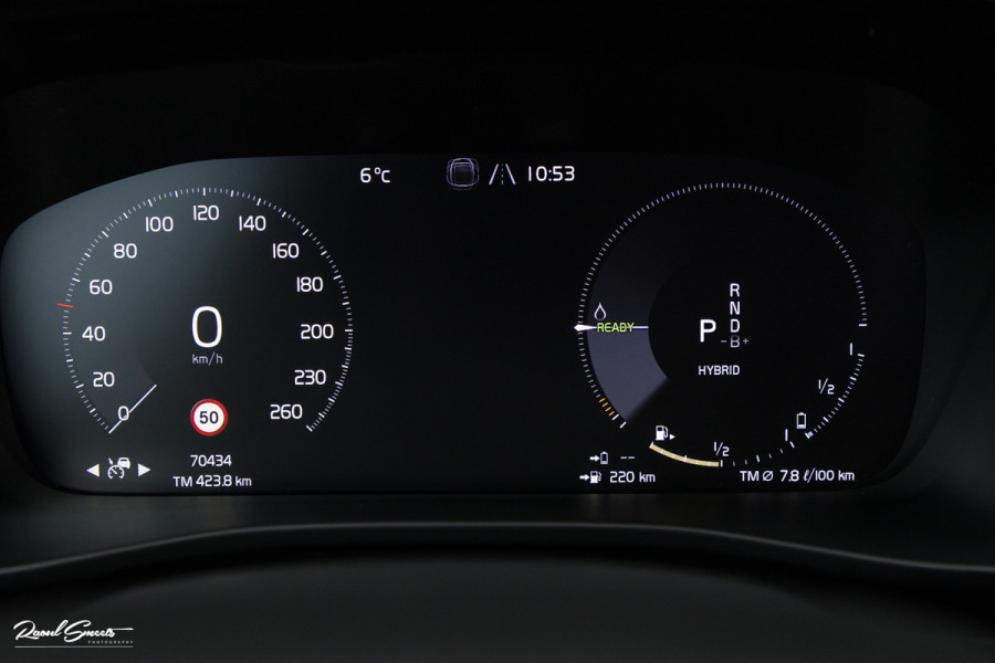 Volvo XC40 1.5 T5 Plug-in hybrid Plus Dark | Adaptieve cruise | Blis | Memory | Harman Kardon | Leder |