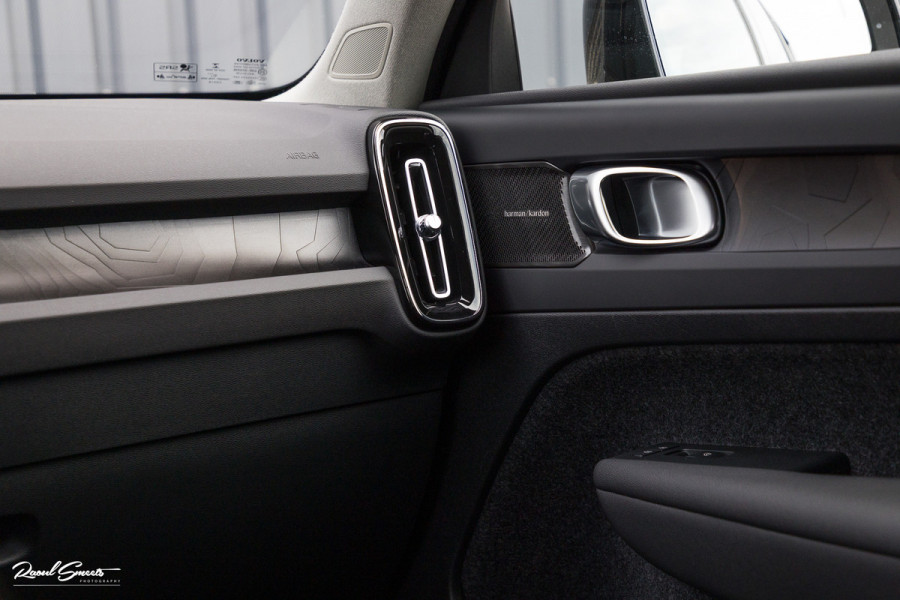 Volvo XC40 1.5 T5 Plug-in hybrid Plus Dark | Adaptieve cruise | Blis | Memory | Harman Kardon | Leder |