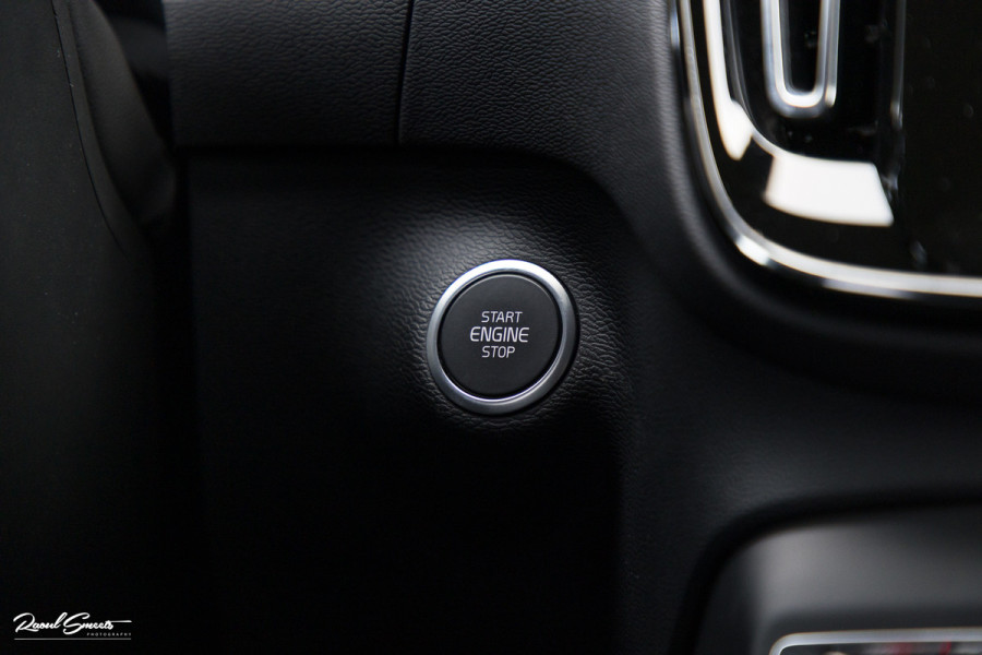 Volvo XC40 1.5 T5 Plug-in hybrid Plus Dark | Adaptieve cruise | Blis | Memory | Harman Kardon | Leder |