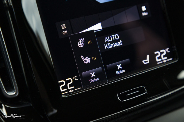 Volvo XC40 1.5 T5 Plug-in hybrid Plus Dark | Adaptieve cruise | Blis | Memory | Harman Kardon | Leder |