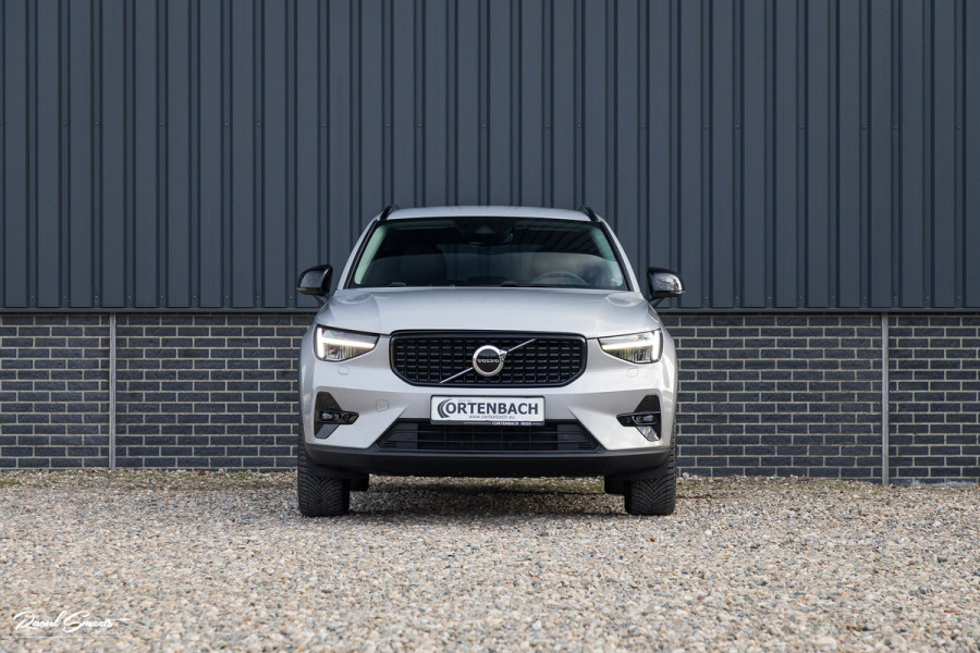 Volvo XC40 1.5 T5 Plug-in hybrid Plus Dark | Adaptieve cruise | Blis | Memory | Harman Kardon | Leder |