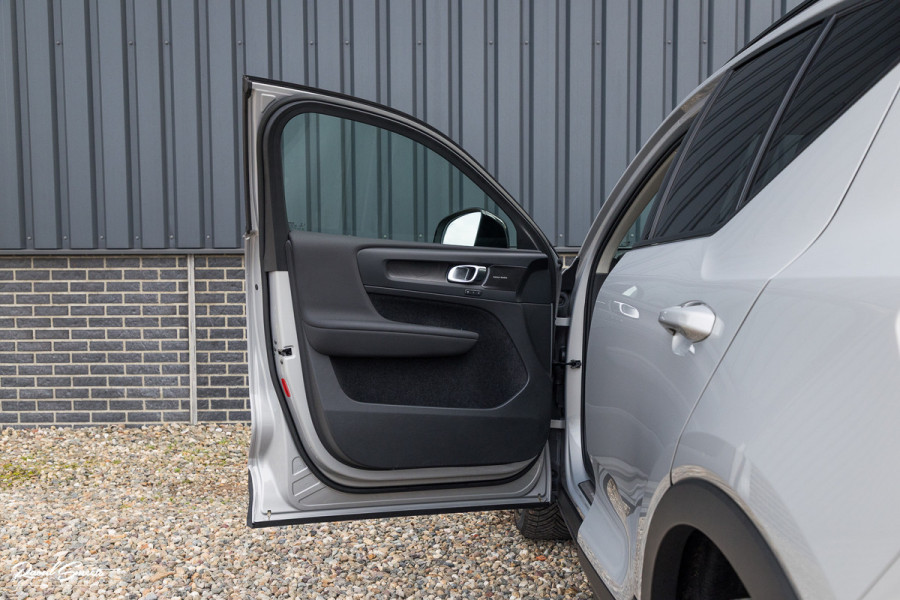 Volvo XC40 1.5 T5 Plug-in hybrid Plus Dark | Adaptieve cruise | Blis | Memory | Harman Kardon | Leder |