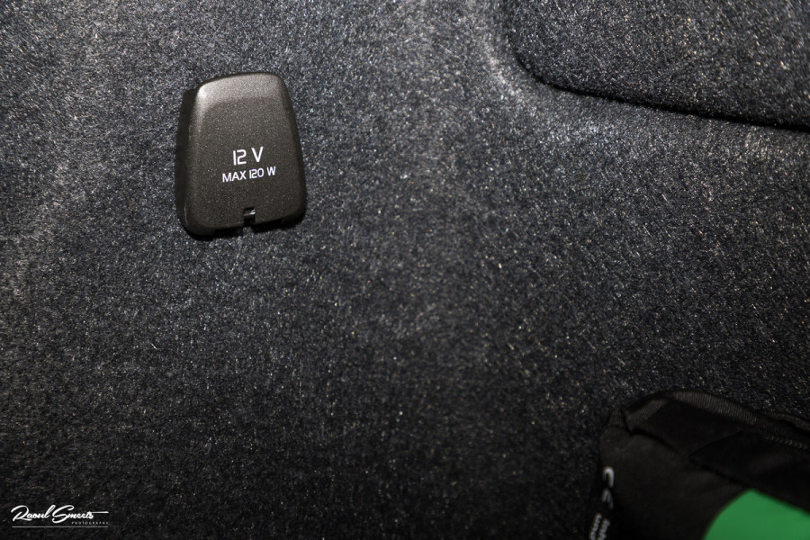 Volvo XC40 1.5 T5 Plug-in hybrid Plus Dark | Adaptieve cruise | Blis | Memory | Harman Kardon | Leder |